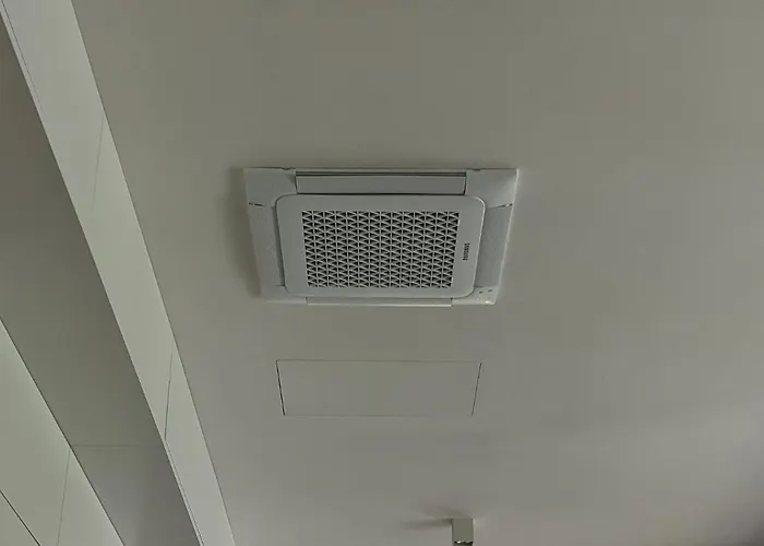 Direkt Am - Kamin, Klima, Sauna Und Boot Hotel *